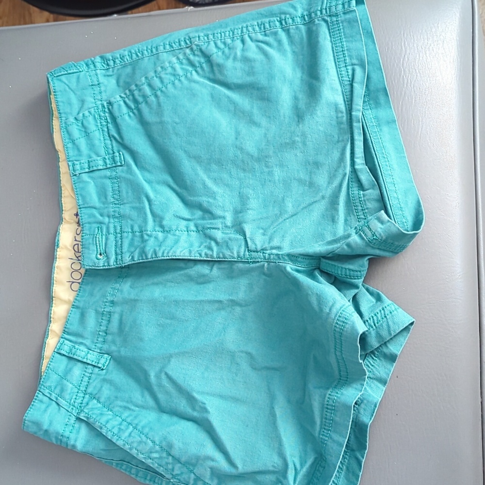 Women's dockers shorts